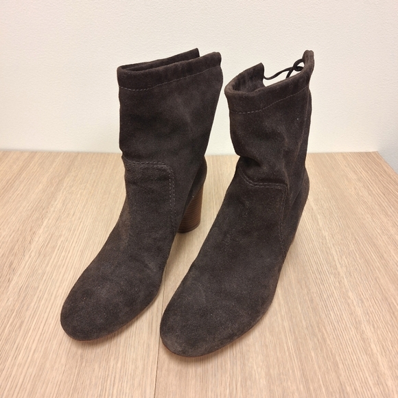 Madewell Women's Neva Foldover Boot in Suede - Picture 8 of 10